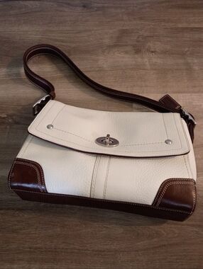 COACH White Pebbled Leather HAMILTON Flap Shoulder Bag F13957 Brown Trim Vintage